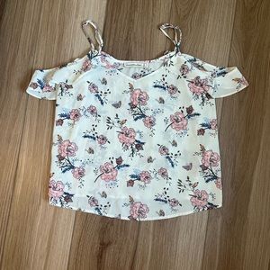 Abercrombie & fitch cold shoulder top